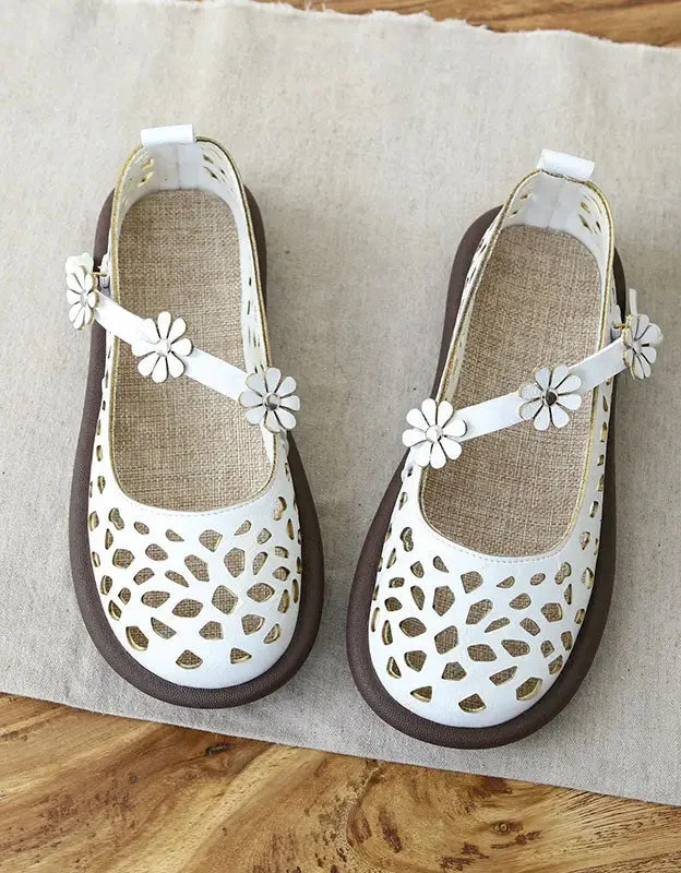 Wide Toe Sloping Buckle Flat Sandals