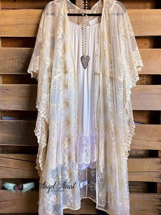 Beauty In Detail Lace Kimono - Natural