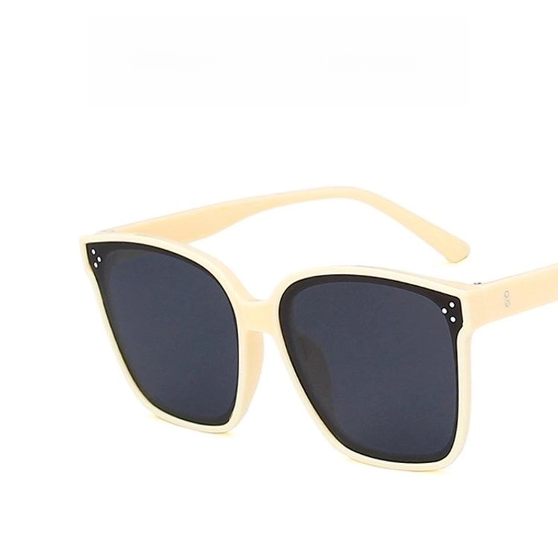 Fashion Three-meter Nail Square Sunglasses New Sun Protection Wild Sunglasses