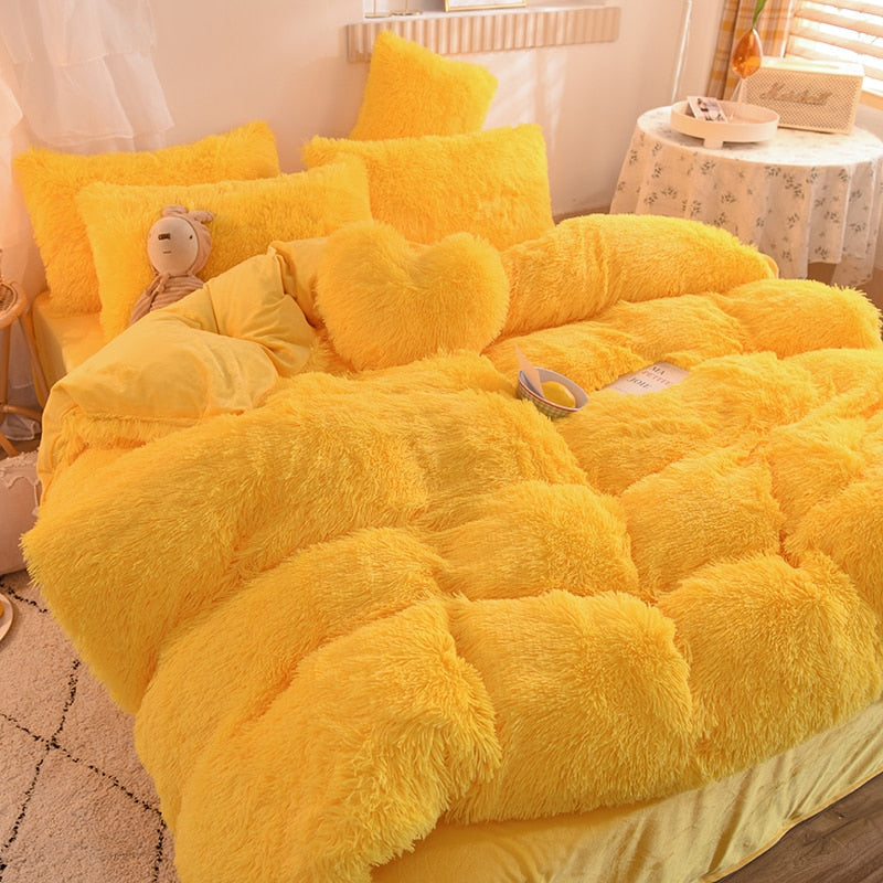 BEDDING SET