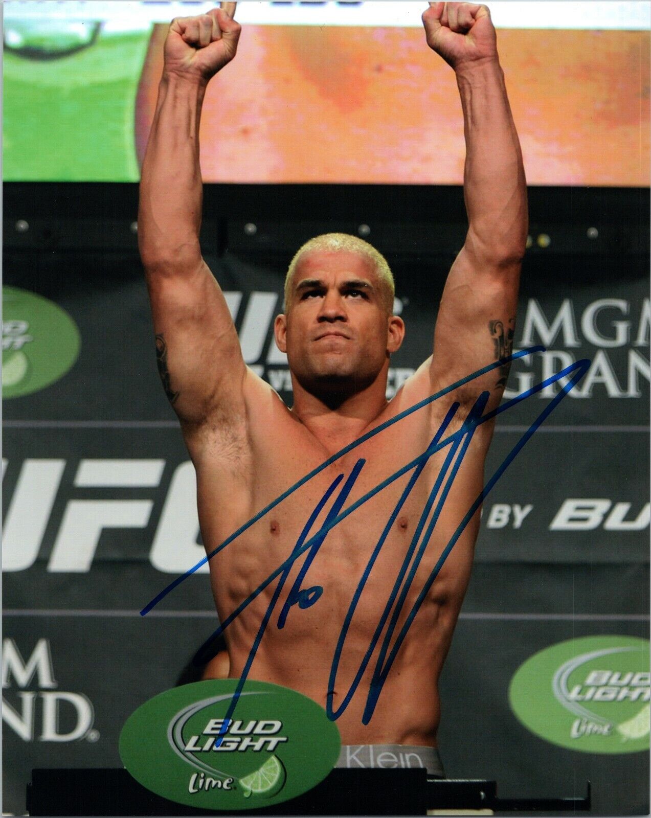 ~~ TITO ORTIZ Authentic Hand-Signed UFC MMA