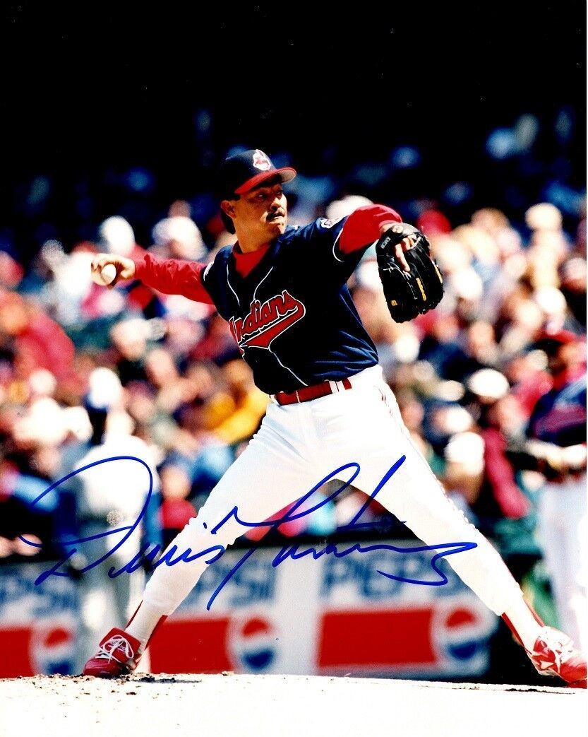 Signed 8x10 DENNIS MARTINEZ Cleveland Indians Autographed Photo Poster painting - COA