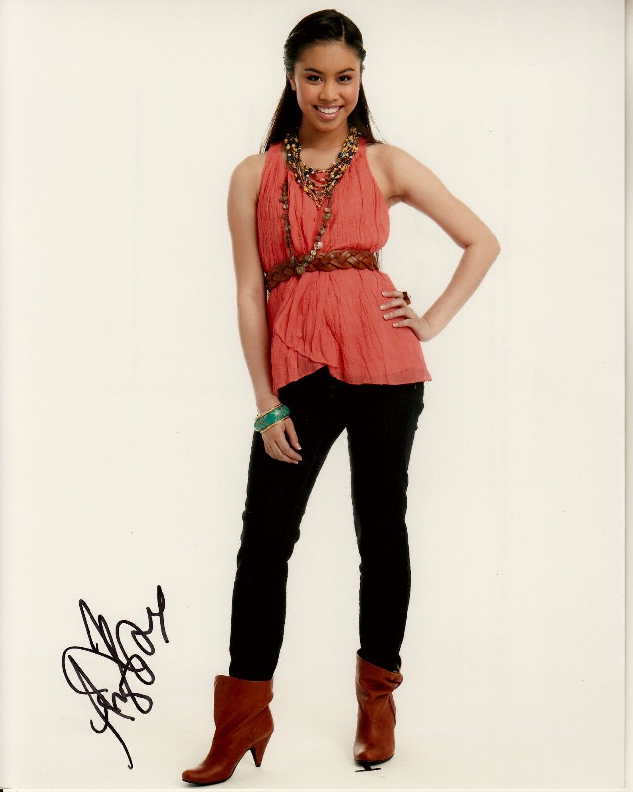 ASHLEY ARGOTA hand-signed BEAUTIFUL FULL-LENGTH 8x10 color portrait UACC RD COA