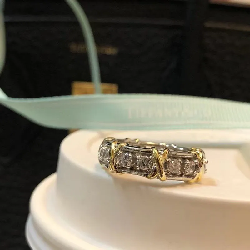 Schlumberger ring Crossed XO diamond ring