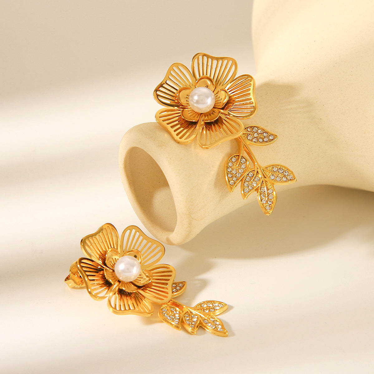 IG Style Pearl Leaf Flower Geometric Stainless Steel Electroplating Earrings