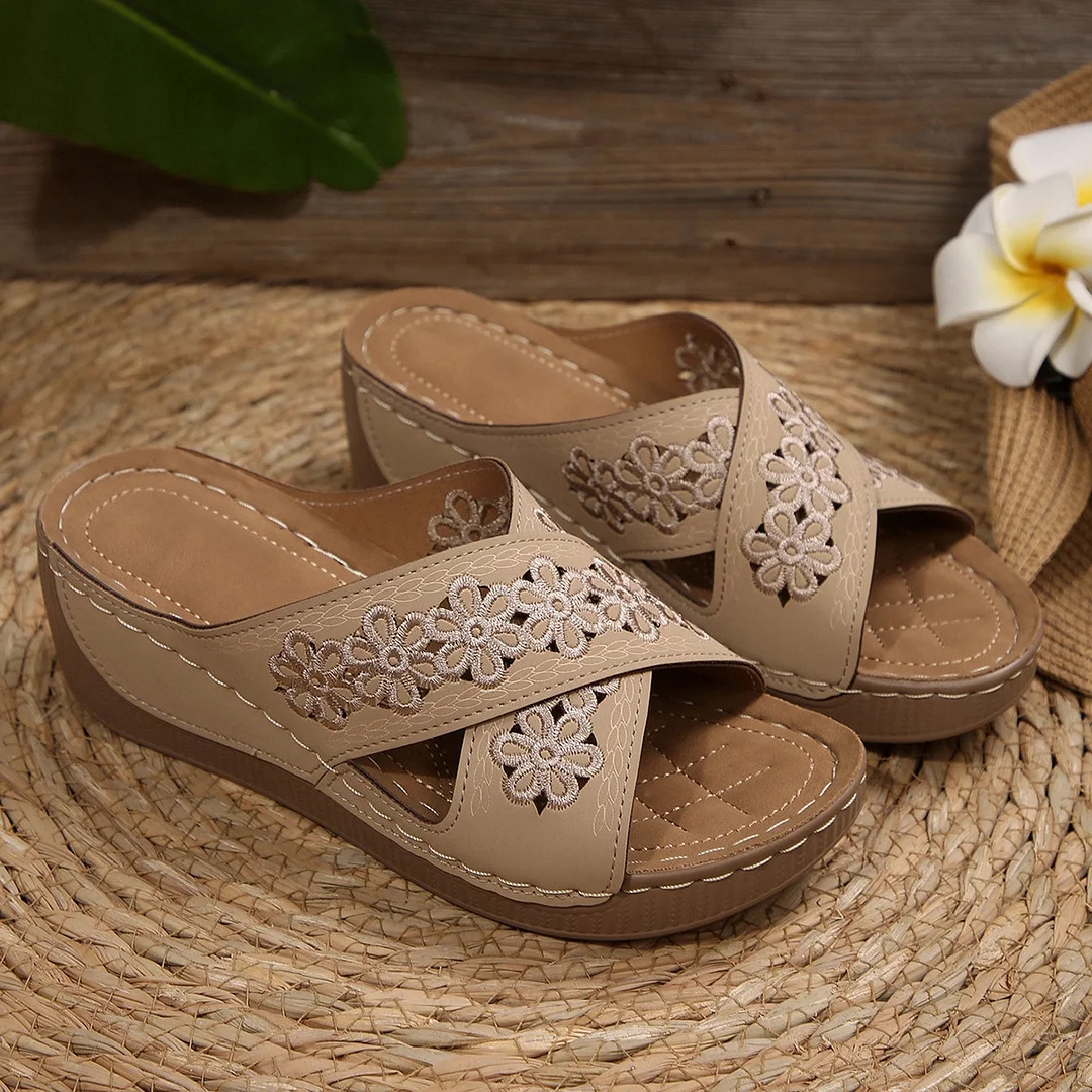 Yyvonne Summer New Women's Slope And Thick-Soled Slippers Large-Size Fish Mouth Leisure Thick-Soled Beach Shoes