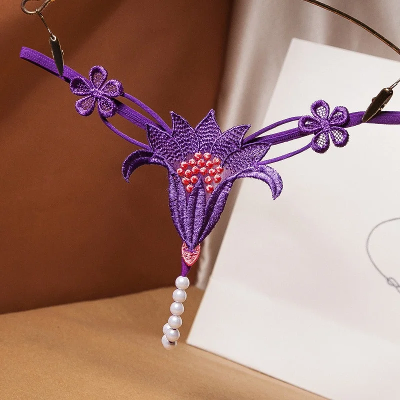 European Thong Pants Sexy Flower Panties Fashion Opening Pearl G- String Low Waist Seamless Comfort Underpants Female Lingerie