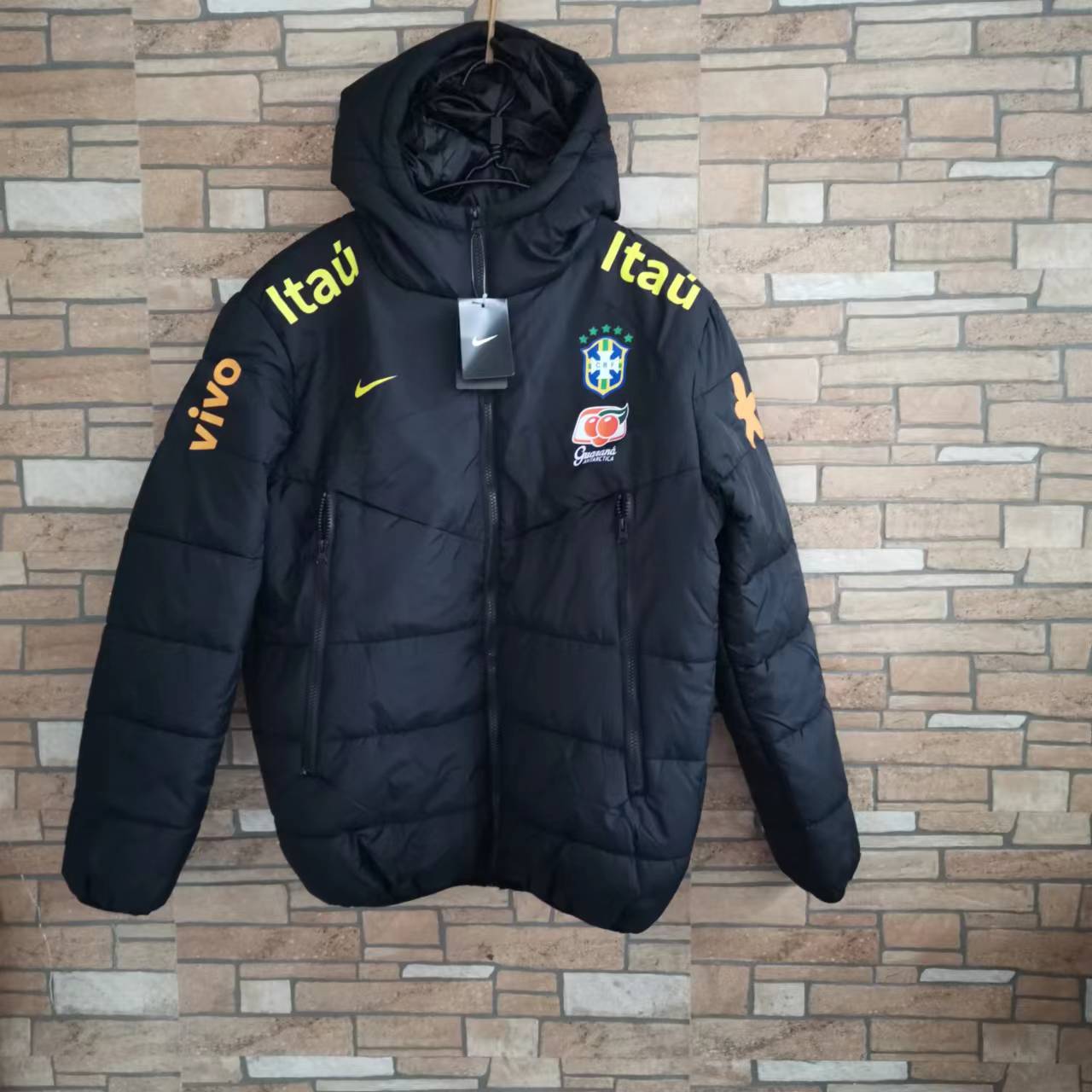 24/25-TR-BRA-DWN-JKT-BLK-A03155