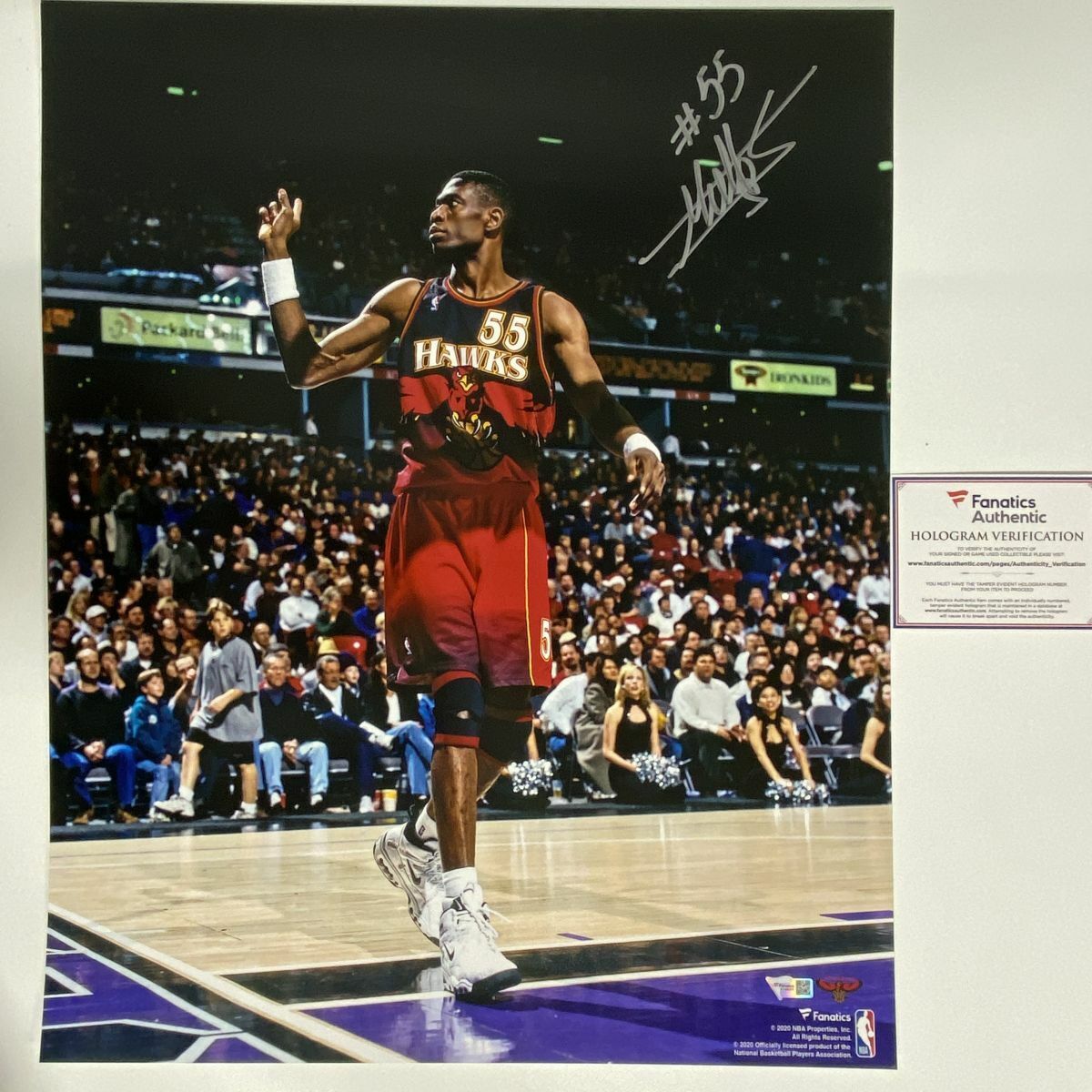 Autographed/Signed DIKEMBE MUTOMBO Atlanta Hawks 16x20 Photo Poster painting Fanatics COA Auto