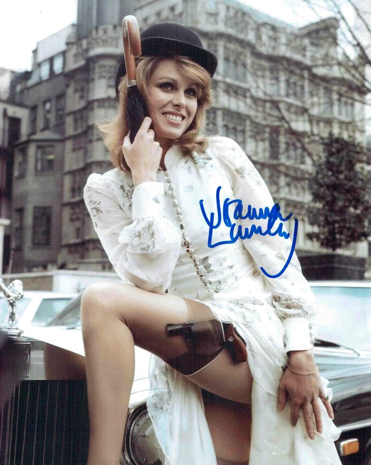 Joanna LUMLEY SIGNED 10x8 Photo Poster painting AFTAL Autograph COA The New Avengers Purdy