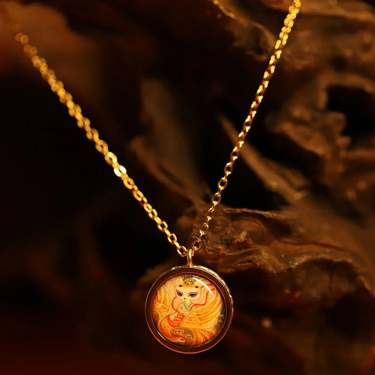 Thangka Buddha Love and Prosperity Fox Fairy Crystal Necklace