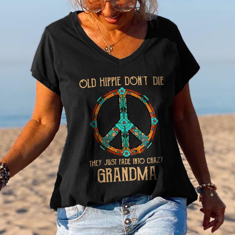 Peace And Love Old Hippie Don't Die Hippie Graphic Tees