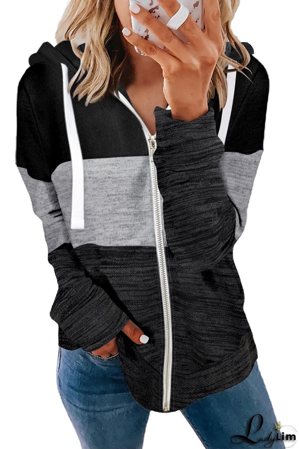 Chic and Relaxed winter Coat