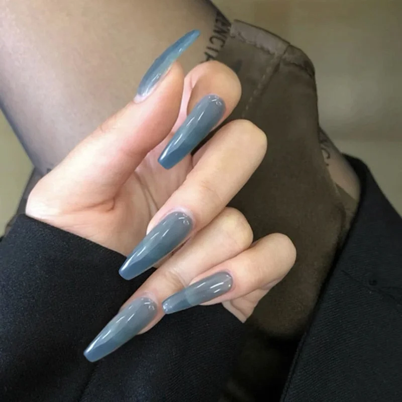 24pcs White Stripe Wear Long Paragraph Fashion Manicure Patch False Nails Save Time Wearable Nail Patch With Glue Fake Nails-Nail Inspo