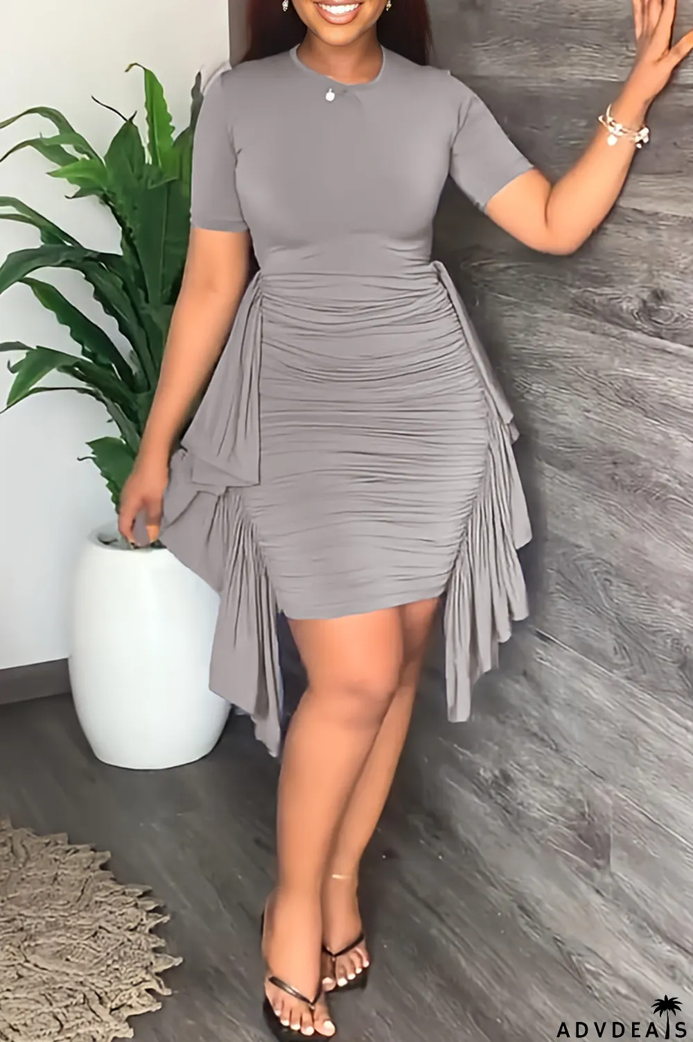 Brown Fashion Solid Flounce Fold O Neck Pencil Skirt Dresses