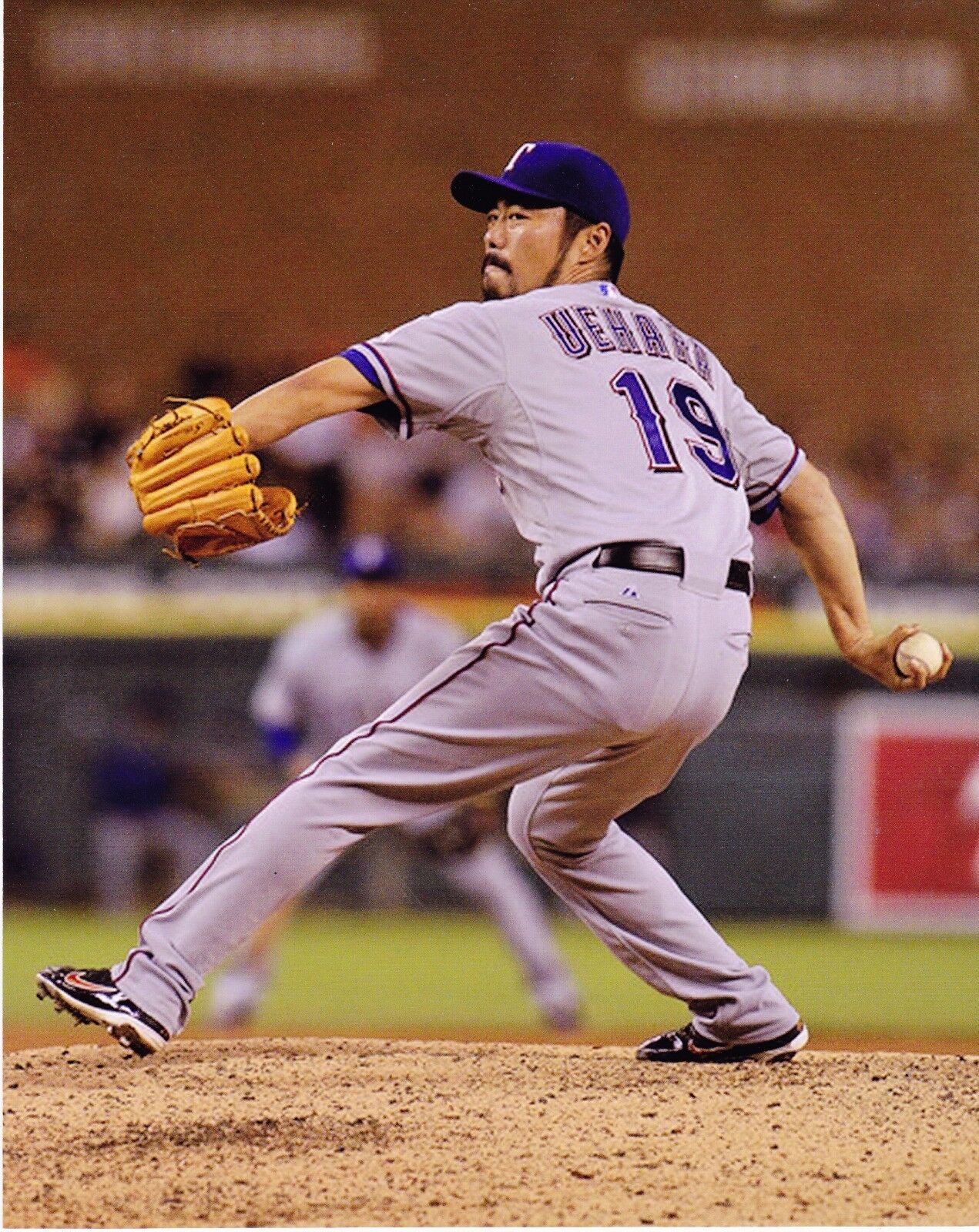 KOJI UEHARA TEXAS RANGERS COLOR ACTION 8x10