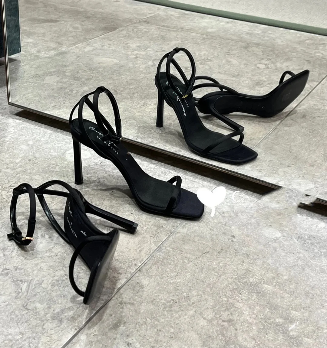 Churchf Churchf Of The Same 2023 Summer New Square Toe High Heels Female A Word With Generous Temperament Fine Heel Sandals French