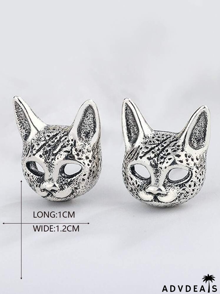 Cat Design Stud Earrings