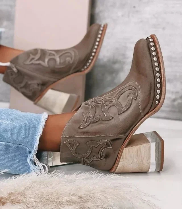 Venichic Trendsetting Heels: Discover the Latest Styles in High Heels & Block Heels