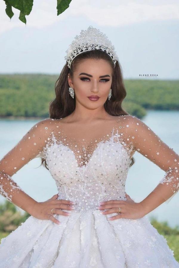 Stunning Long Sweeteart Ball Gown Wedding Dress With Sleeves Beads | Ballbellas Ballbellas