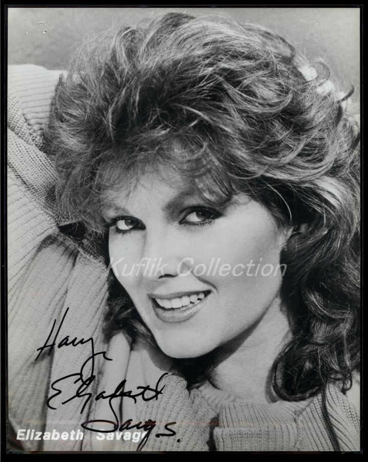 Elizabeth Savage - Signed Autograph Headshot Photo Poster painting - General Hospital - Actress