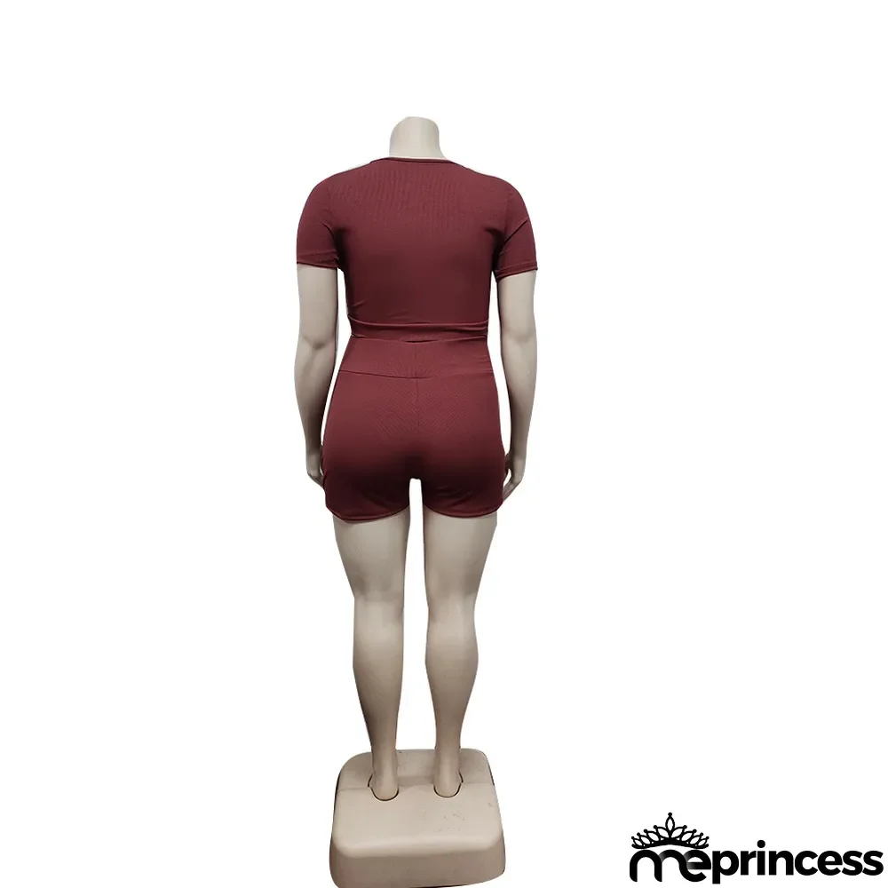 Plus Size Solid Color Short Sleeve Shorts Two Piece Sets