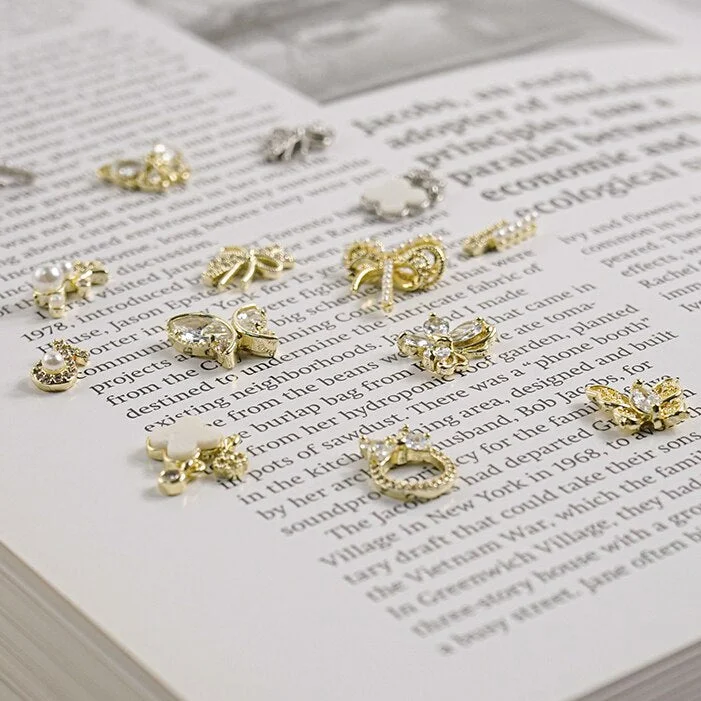 Nail jewelry 3D Alloy high quality zircon Butterfly Flower crystal Pearl Metal Manicure Nails DIY Accessories Nail Decor