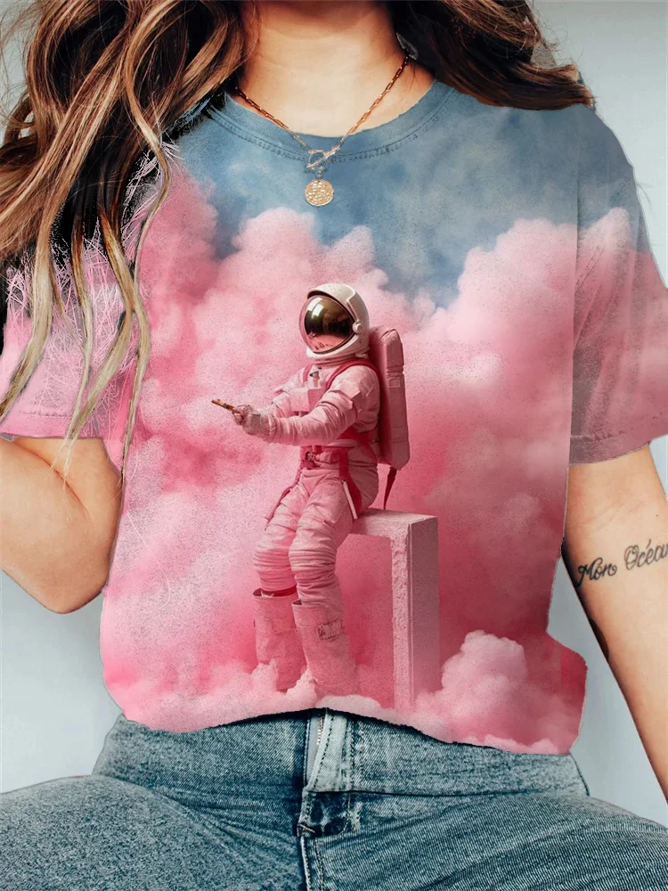 Women's Fantasy Astronaut Space Art Print Casual T-Shirt