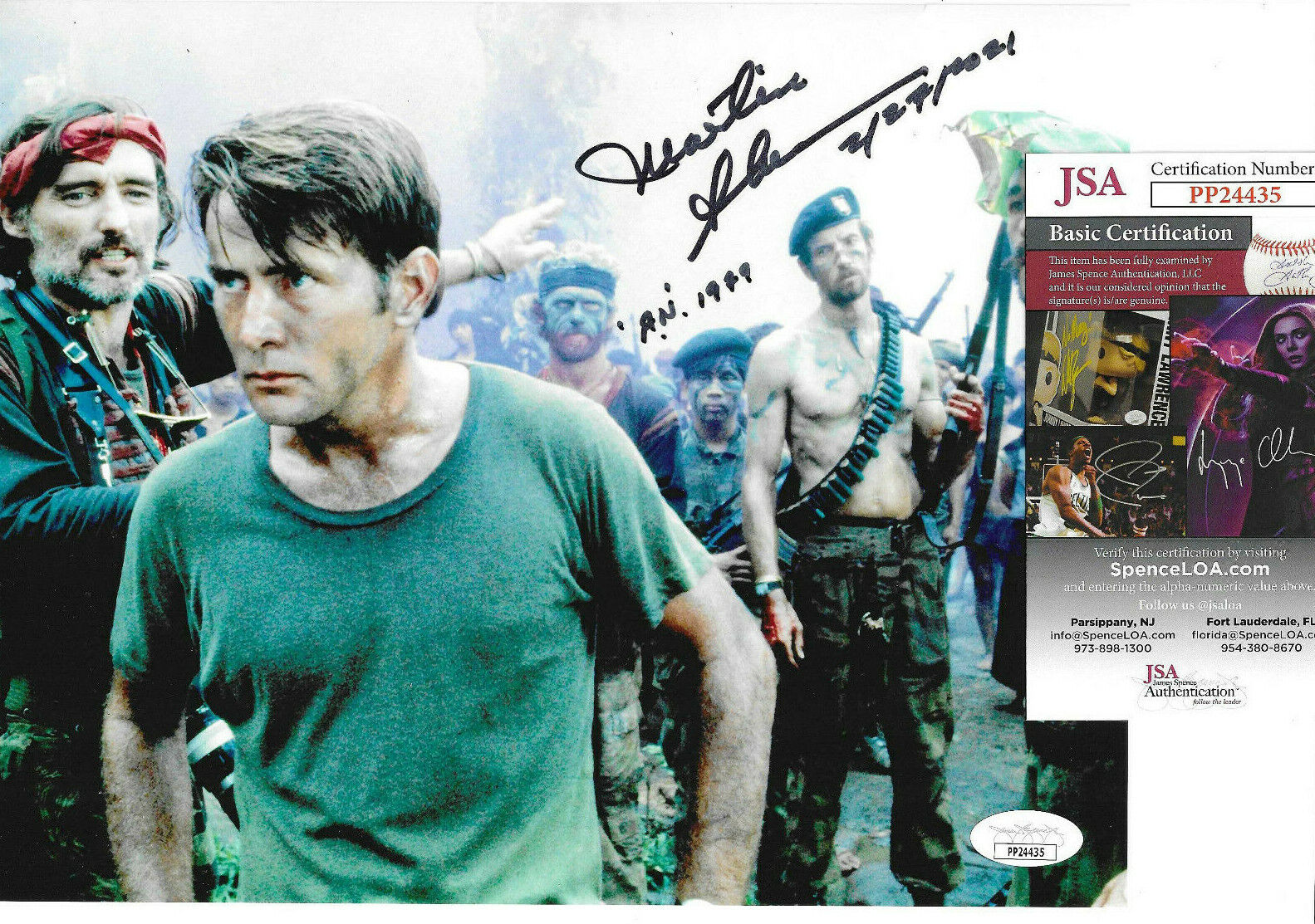 Martin Sheen Signed 8x10 Photo Poster painting Autograph, Apocalypse Now, Capt Willard, JSA COA