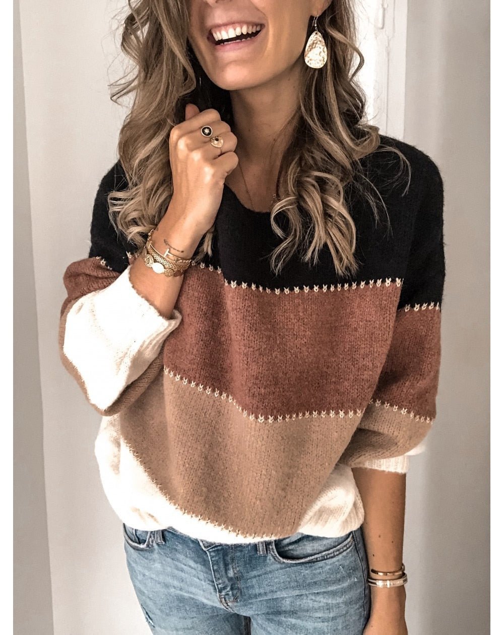 Women's 2021 autumn and winter new solid color stitching knit sweater top casual contrast color round neck sweater women