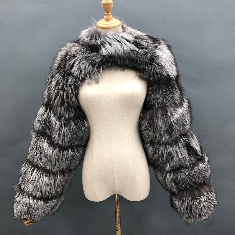 Fashionable Autumn And Winter Women's Cape Fur Coat