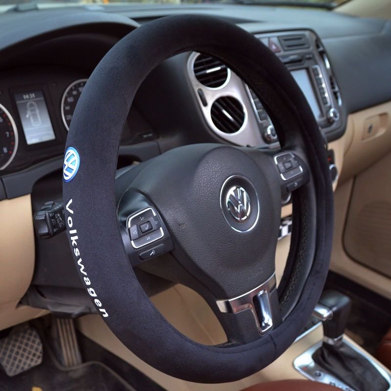 New car short plush non-slip steering wheel cover