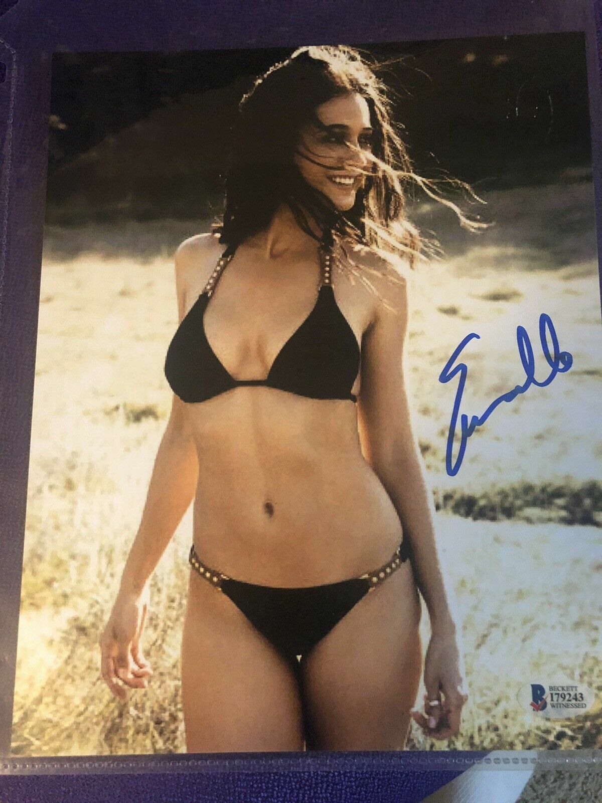 Emmanuelle Chriqui signed Entourage Sloan McQuewick 8x10 Photo Poster painting BAS