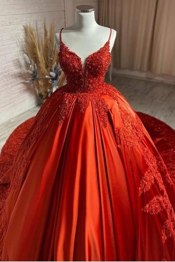 Luxury Sweetheart Spaghetti Straps Lace Backless Satin Wedding Dress With Appliques | Ballbellas Ballbellas
