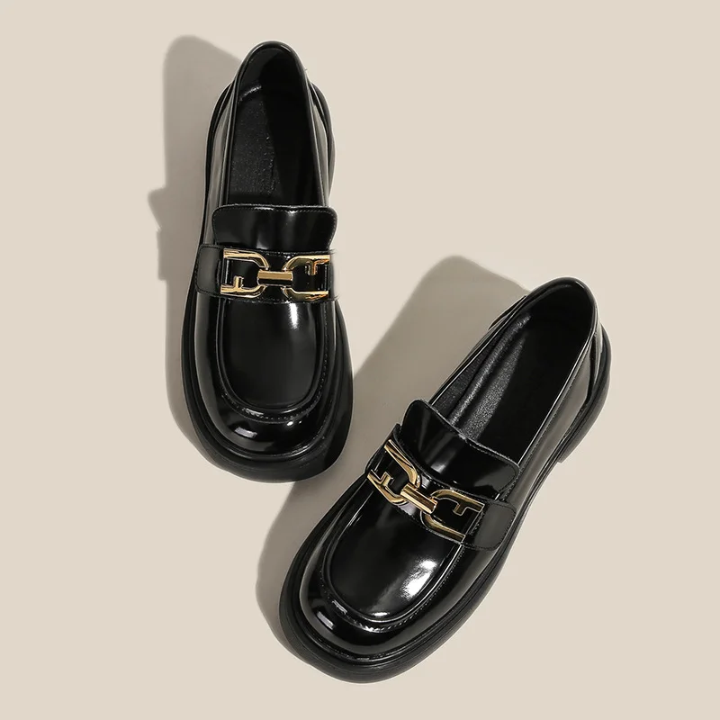 Uveng Uveng New Shallow Mouth British Wind College Single Shoes Korean Version Of Small Black Leather Shoes Shallow Mouth With Skirt Loafers Women