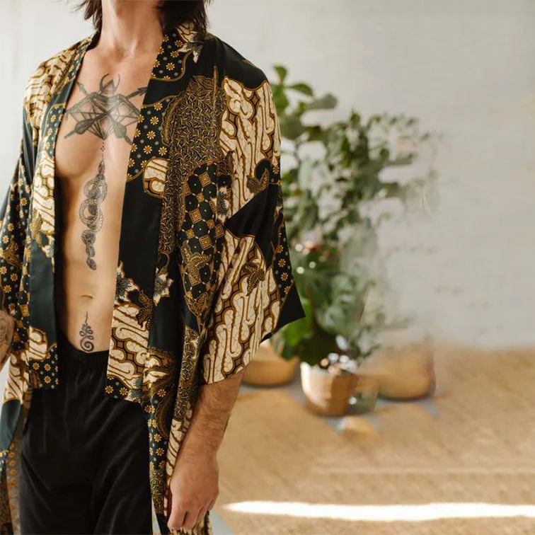 Resort Casual Kimono-inspireuse