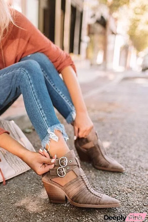 Buckle Lovers Ankle Boots