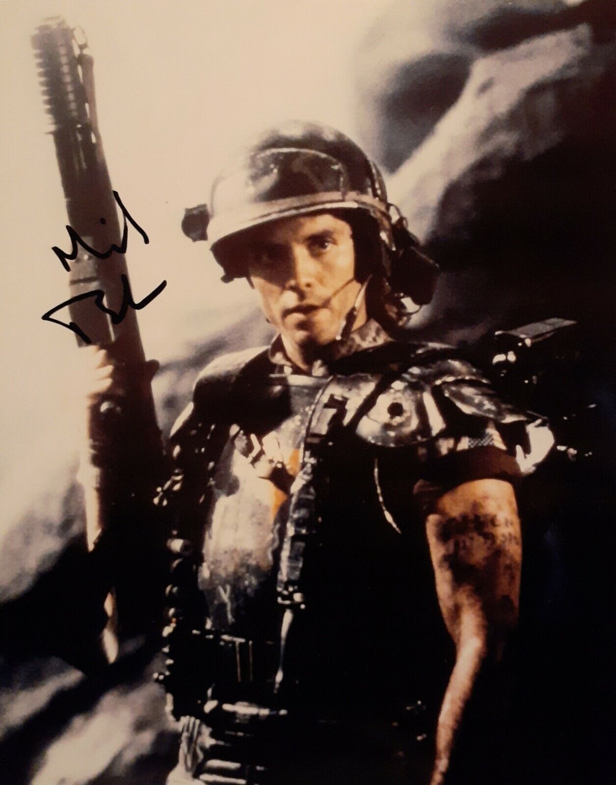 Michael biehn signed 8x10