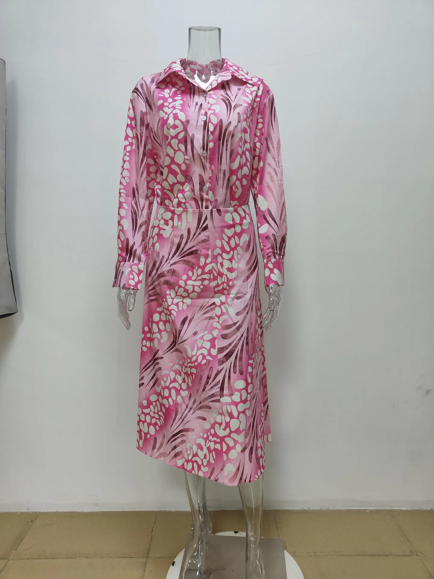 Summer Arrival Women Printed Elegant Collared Long Sleeve Shirt High Waisted Skirt Set