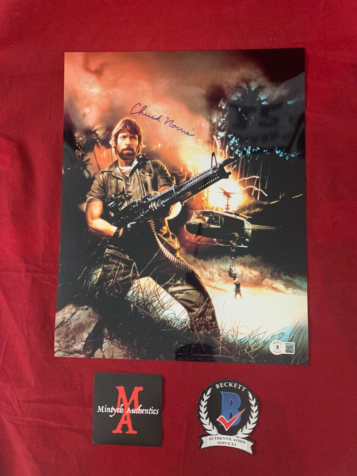 CHUCK NORRIS AUTOGRAPHED SIGNED 11x14 Photo Poster painting! MISSING IN ACTION! BECKETT COA!