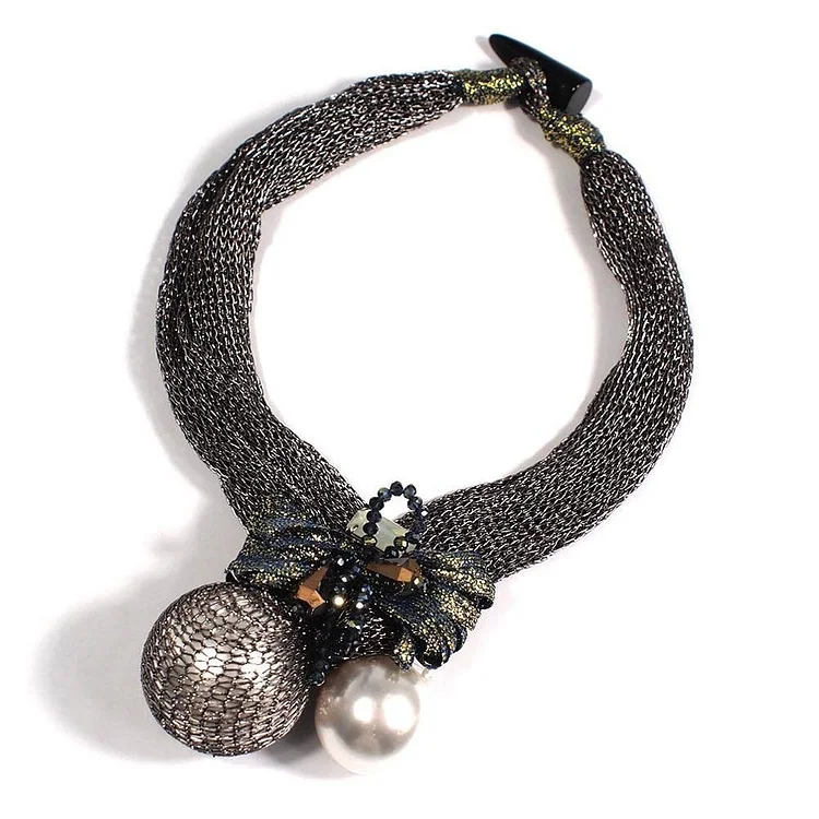 Big Pearl Flower Crystal Beads Ball Pendants Necklace