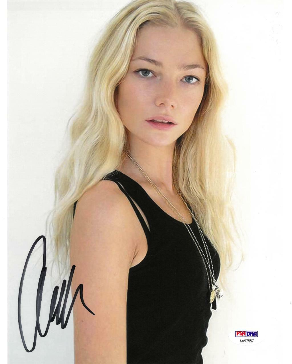 Clara Paget Signed Authentic Autographed 8x10 Photo Poster painting PSA/DNA #AA97557