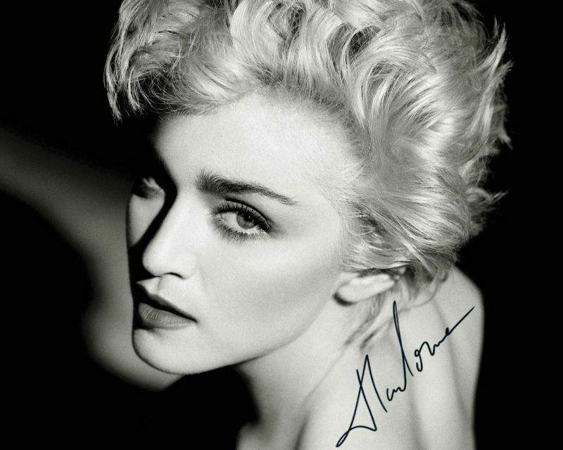 Madonna Autograph Signed Photo Poster painting Print