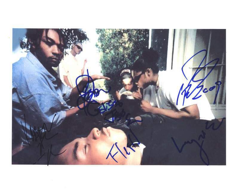 Bone-Thugs N-Harmony authentic signed rap 8x10 Photo Poster painting W/Certificate Autograph 094