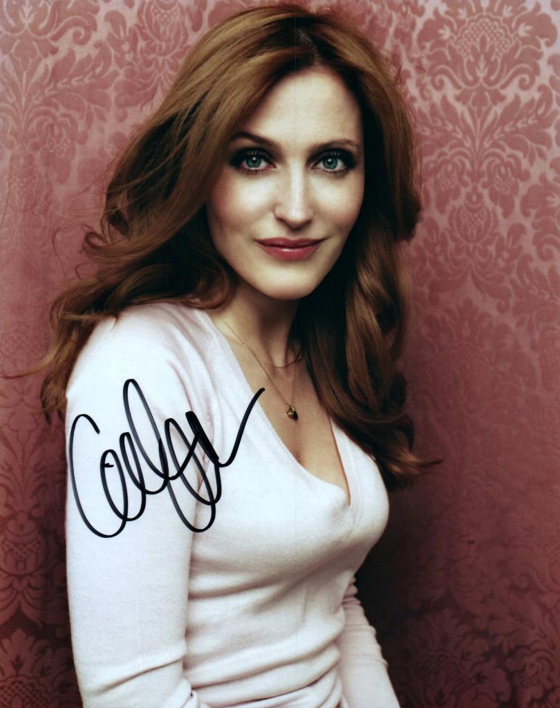 Gillian Anderson 8x10 Signed Autographed Photo Poster painting Picture with COA