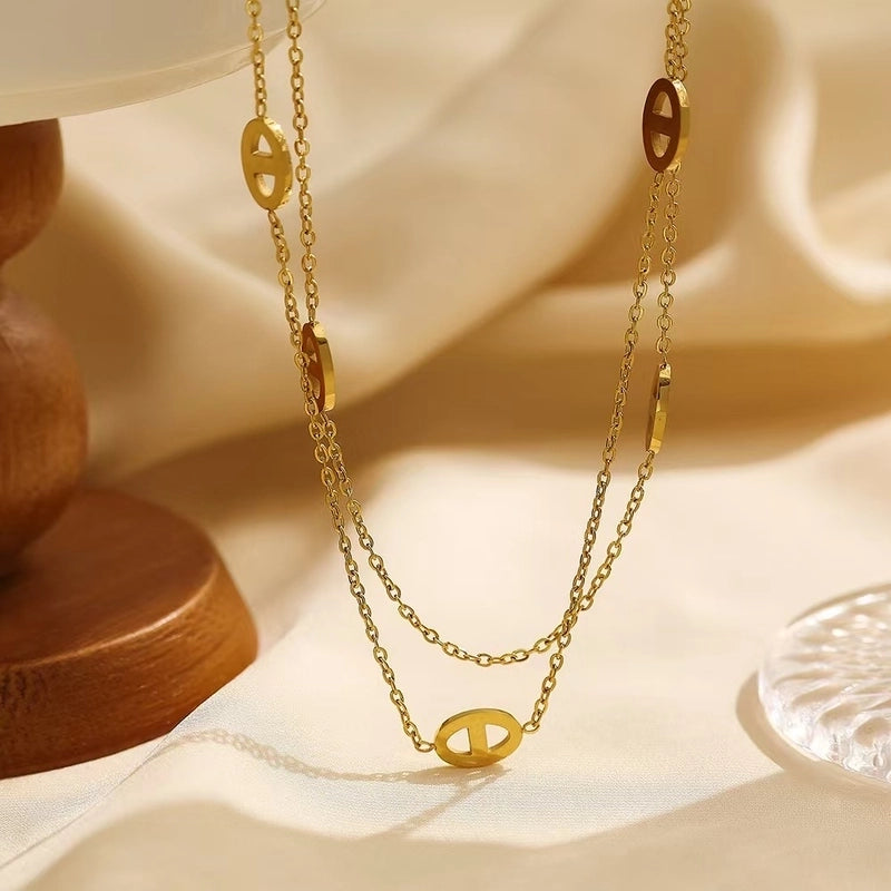 Elegant Classic Style Pig Nose Titanium Steel 18K Gold Plated Bracelets Necklace