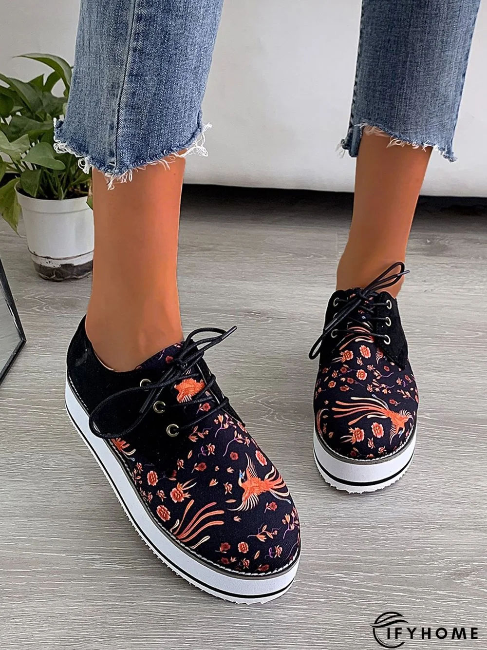 Floral Printed Patchwork Lace Up Shoes | IFYHOME