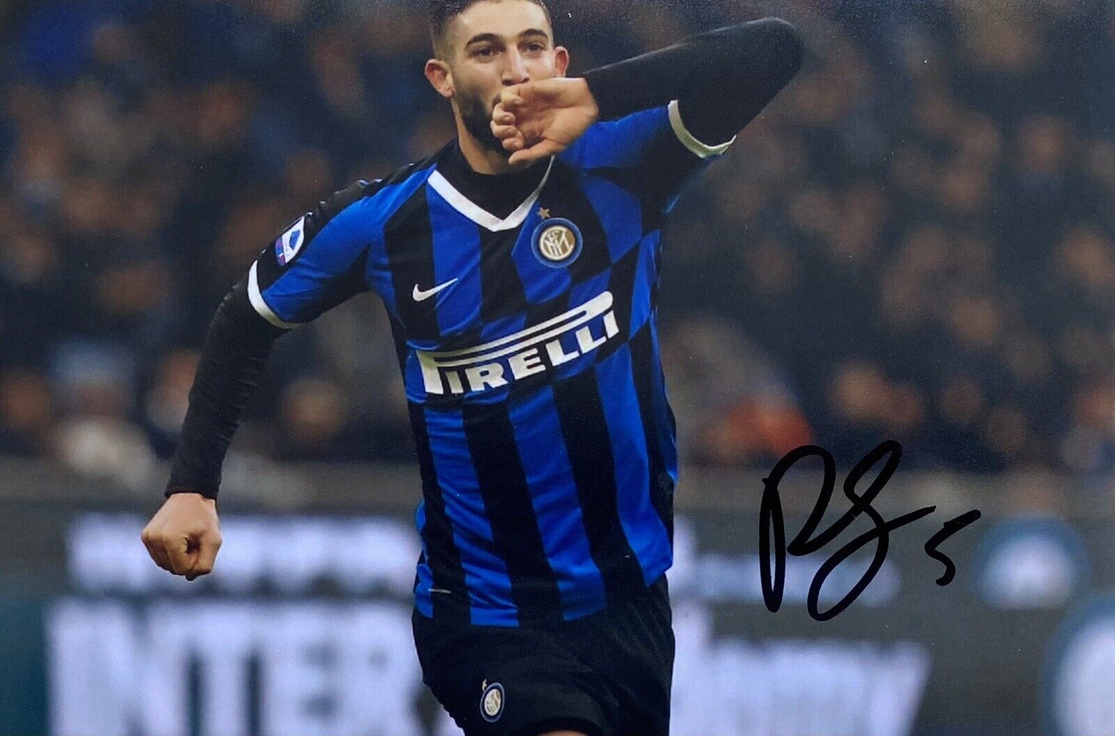 Roberto Gagliardini Genuine Hand Signed Inter Milan 6X4 Photo Poster painting