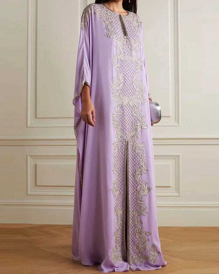 Elegant embroidery pattern kaftan