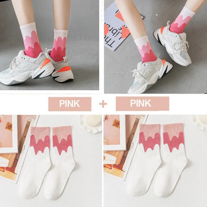 FINETOO 2Pairs/lot Women Midi Tube Socks Female Autumn Winter Candy Colors Korean Japanese Stitching Cotton Girls Graffiti Sock